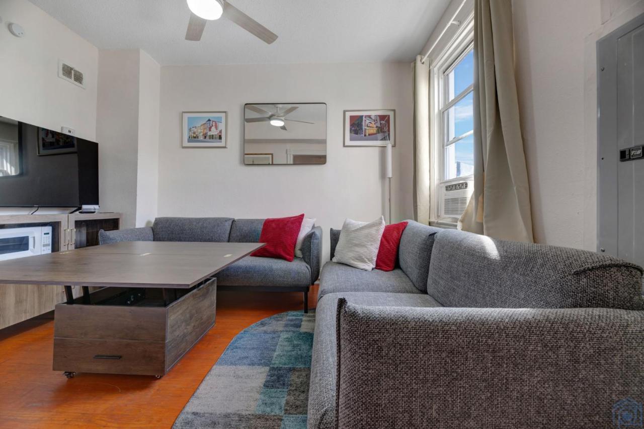 וושינגטון Historic Petworth Homestay מראה חיצוני תמונה